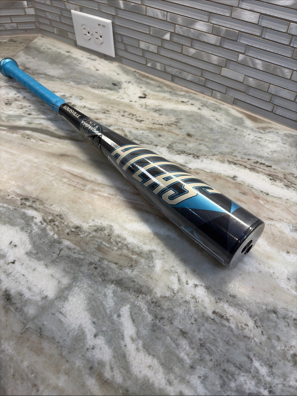 Louisville Slugger Atlas 25/15 -10 25" 15oz drop 10 USSSA (2 3/4") 2025 New Bat